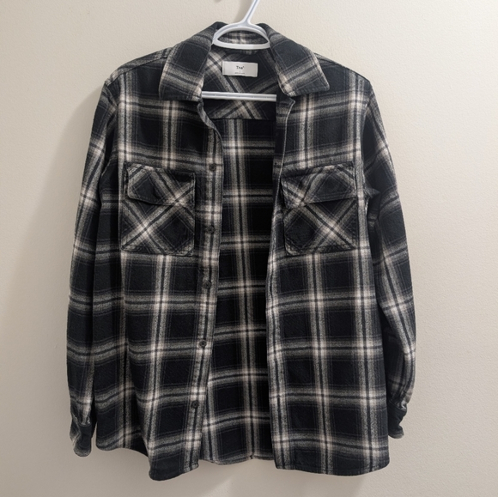 Tna Aritzia Oversized Plaid Flannel Shacke Washed Black 100% Cotton SZ 1 Small